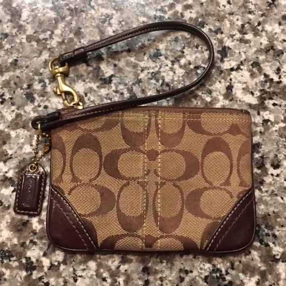 Coach Wristlet - Picture 1 of 7